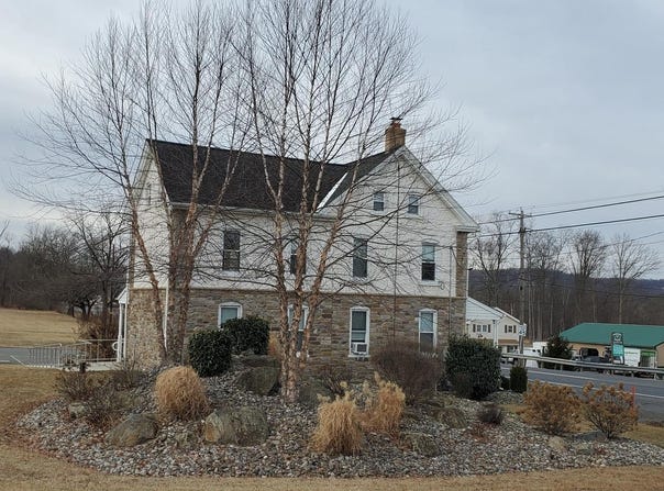 1180 ROUTE 100, BECHTELSVILLE, PA 19505