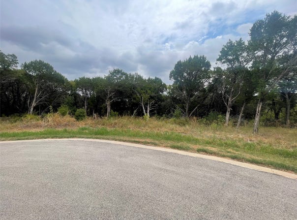 6451 Archerfield Court E, Cleburne, TX 76033