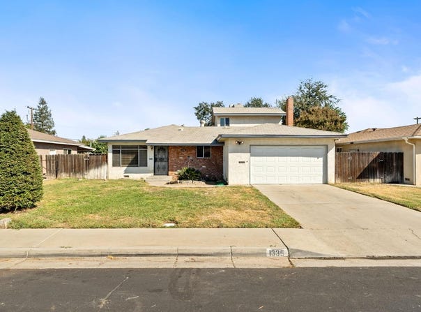 1335 Terry Avenue, Clovis, CA 93612