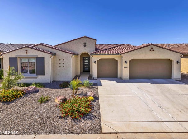 61482 E Cypress Canyon Drive, Oracle, AZ 85623