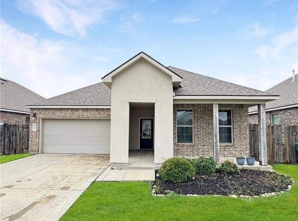 688 CAT ISLAND Court, Slidell, LA 70461