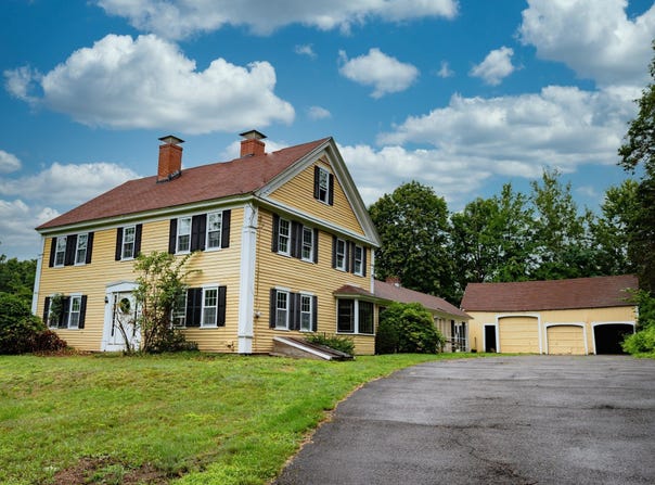 106 Beal St, Lunenburg, MA 01462