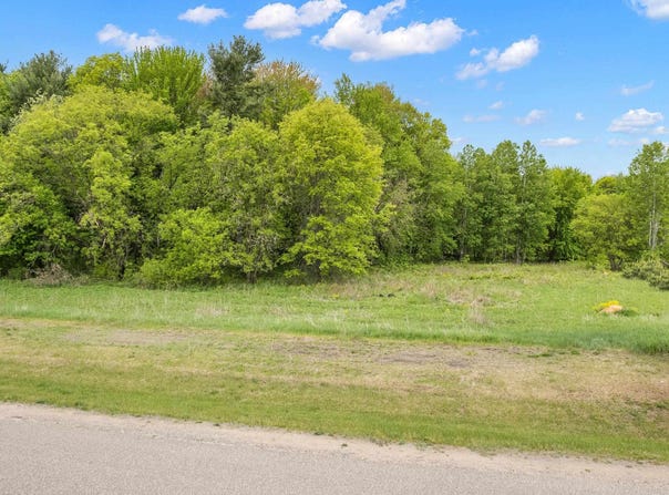 2110 PENINSULA PLACE, Junction City, WI 54443