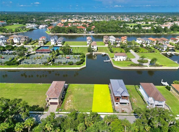 244 HARBOR VILLAGE POINT N, PALM COAST, FL 32137