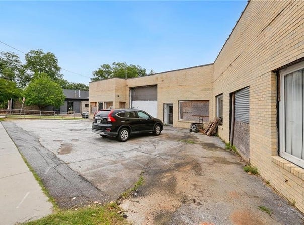 5367 E MOUNTAIN ST, Stone Mountain, GA 30083