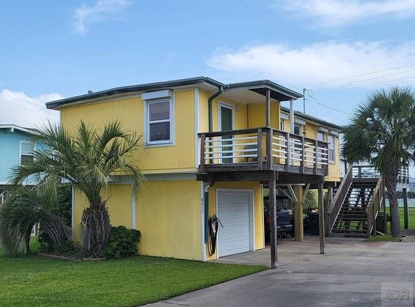 4015 Kent Drive, Galveston, TX 77554