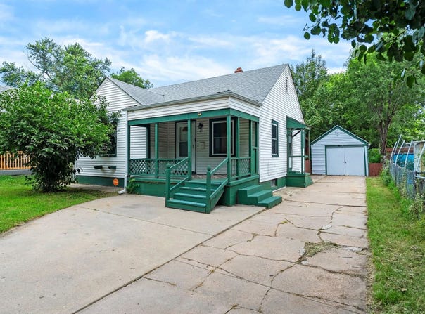 421 N Spruce St, Wichita, KS 67214