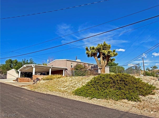 404 Valley View Avenue, Tonopah, NV 89049