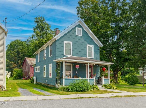 4 Washington Street, Cambridge, NY 12816