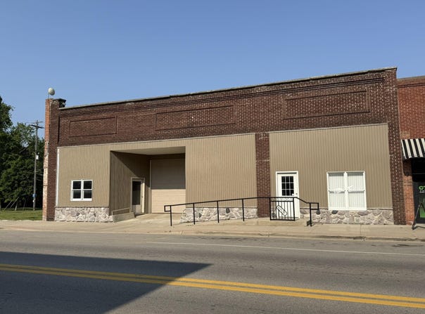 126 S Main Street, Reading, MI 49274
