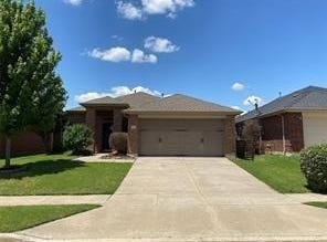 608 Meandering Trail, Little Elm, TX 75068