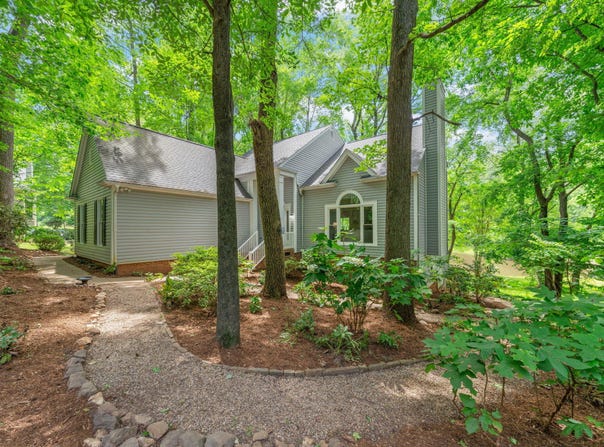 304 W Kirkfield Drive, Cary, NC 27518