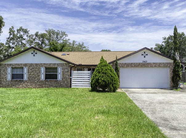 747 Taylor Road, Port Orange, FL 32127