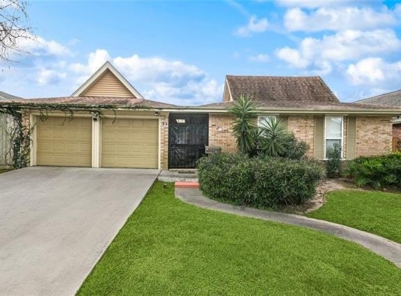 31 FORSTALL Avenue, Kenner, LA 70065