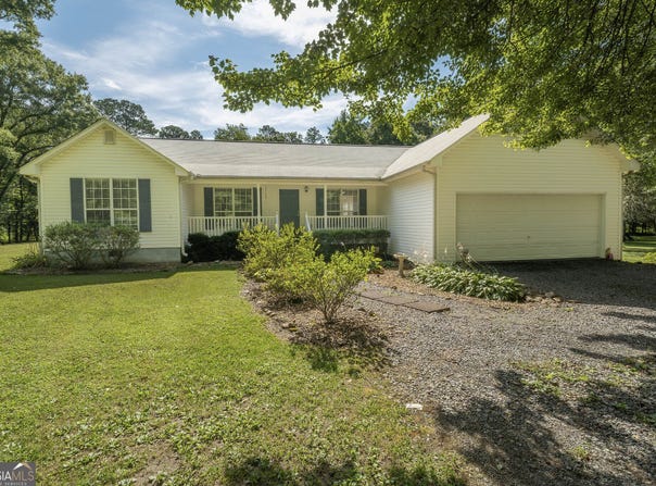 2324 Floyd Springs, Armuchee, GA 30105
