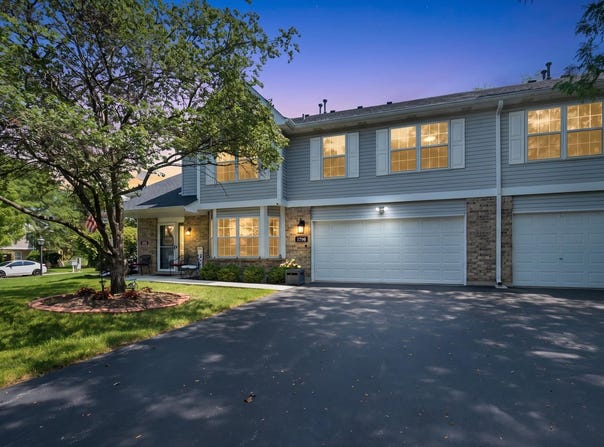 13916 S Cambridge Circle, Plainfield, IL 60544
