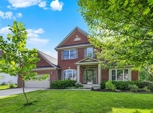 3740 Weather Stone Crossing, Zionsville, IN 46077