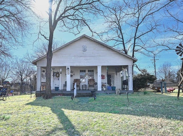 701 Ninth st, Mena, AR 71953