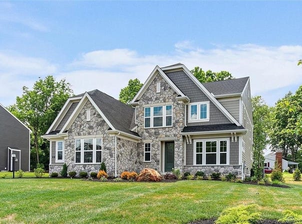 15 Wadestone Lane, Springboro, OH 45066