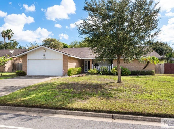 4554 LAKEWAY DR., BROWNSVILLE, TX 78520