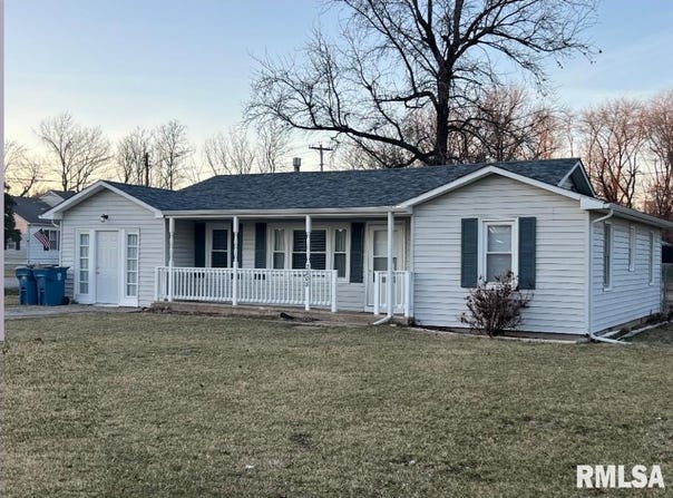 2808 MAIN Street, Mt Vernon, IL 62864
