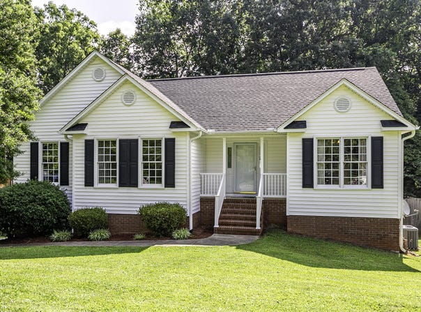 1112 Newberry Drive, Mebane, NC 27302