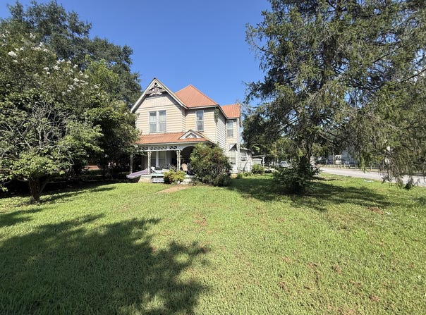 1700 Marion Avenue, South Pittsburg, TN 37380