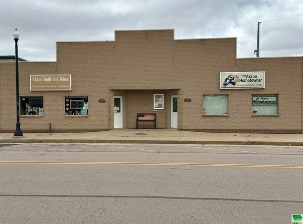 110 Reed St, Akron, IA 51001