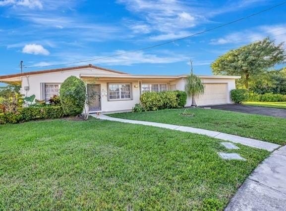 1178 Grant St, Hollywood, FL 33019