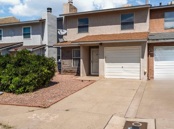 11907 Gable Lane NE, Albuquerque, NM 87123