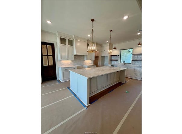 2140 Madden Circle, College Station, TX 77845