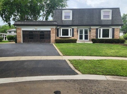 827 W Sandpiper Court, Palatine, IL 60067