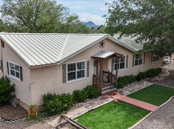 709 N 2nd St, Alpine, TX 79830