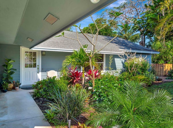 237 Wingo Street, Tequesta, FL 33469