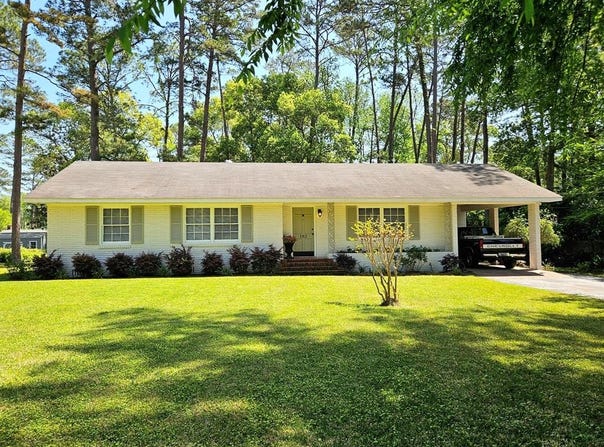102 Sandra St., Thomasville, GA 31792