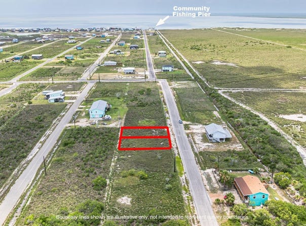 510 & 511 Water Oak LN, Rockport, TX 78382