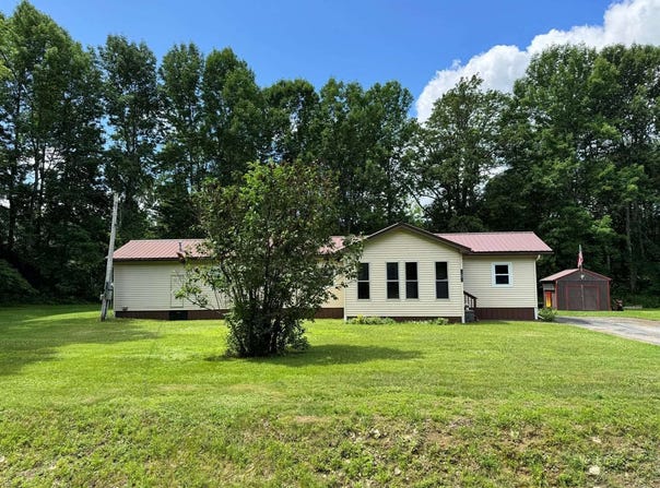 608 Abbott Road, Winslow, ME 04901