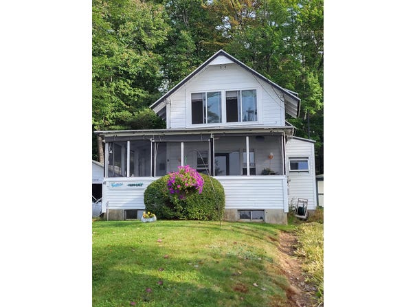 40 Jordan Shore Drive, Poland, ME 04274