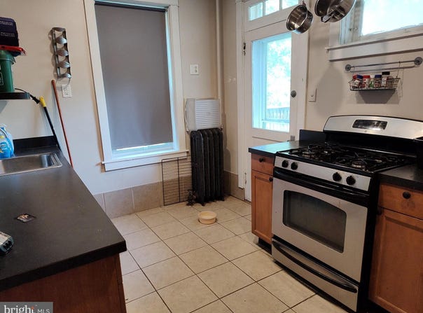 2808 LOCUST LANE, HARRISBURG, PA 17109