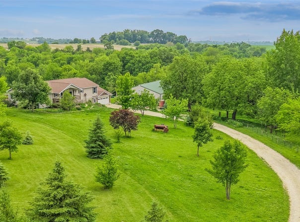 1634 170th Street, Winterset, IA 50273