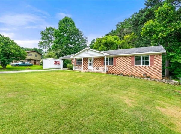 3027 Lakeridge Drive, Conyers, GA 30094