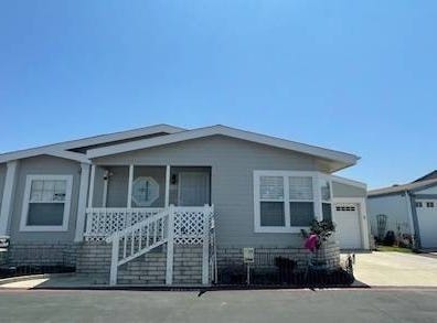 120 Laburnam Lane, Fountain Valley, CA 92708