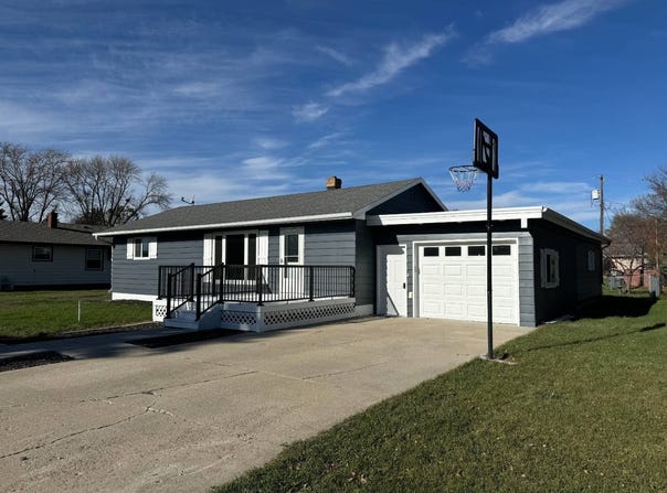 1016 8th St., Britton, SD 57430