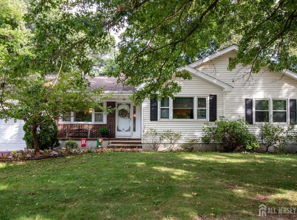 221 Brook Drive, Milltown, NJ 08850