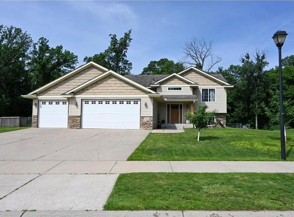 11764 35th Avenue SE, Becker, MN 55308