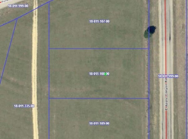 11A108 E Apple Canyon, APPLE RIVER, IL 61001