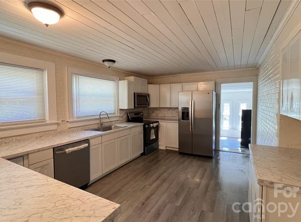 7077 Long Island Road, Catawba, NC 28609