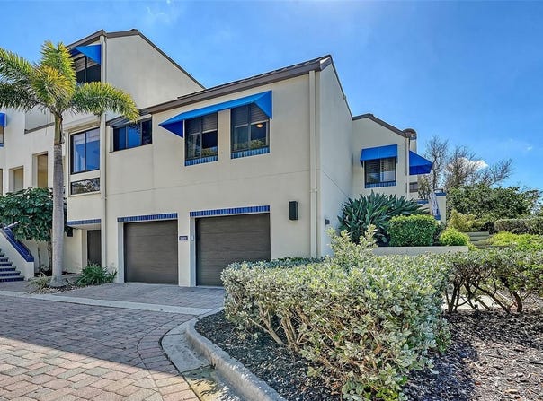 2000 HARBOURSIDE DRIVE, LONGBOAT KEY, FL 34228