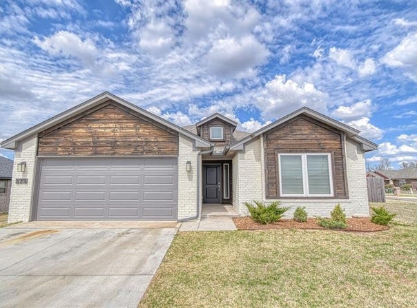 275 Jennifer Drive, Blanchard, OK 73010