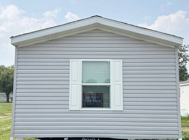 8th St., Coal Valley, IL 61240